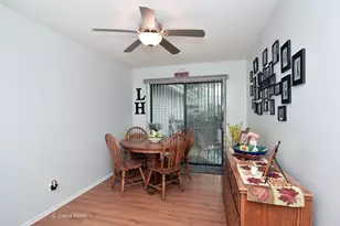 824 Wiltshire Dr, McHenry, IL 60050 - Photo 6