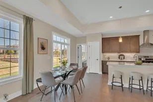 8026 Bradley Dr, Tinley Park, IL 60487 - Photo 8