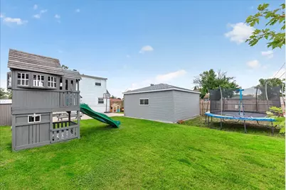 8001 Neenah Avenue, Burbank, IL 60459 - Photo 22