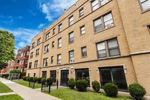 6949 S Paxton Ave, Chicago, IL 60649 - Photo 1