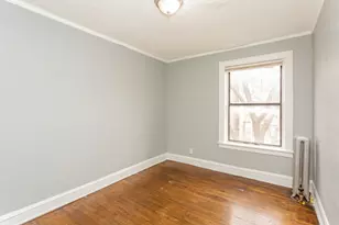 6949 S Paxton Ave, Chicago, IL 60649 - Photo 8