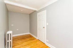 6959 S Paxton Ave, Chicago, IL 60649 - Photo 10