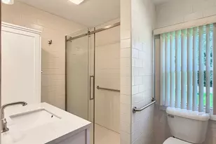731 N Waddell Ave, Freeport, IL 61032 - Photo 14