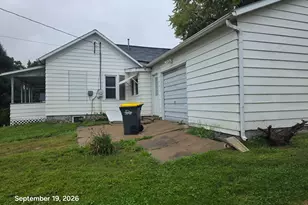 104 N Arthur St, Hanover, IL 61041 - Photo 4