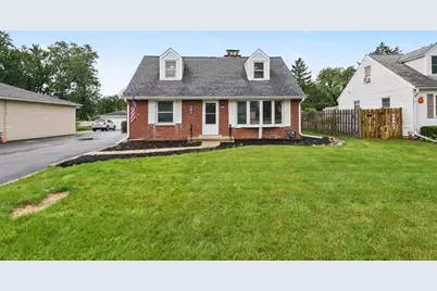 362 N Edgewood Avenue, Lombard, IL 60148 - Photo 2