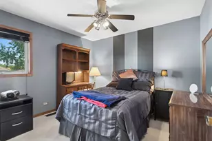 1251 N Scarlet Dr, Addison, IL 60101 - Photo 22