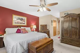 1251 N Scarlet Dr, Addison, IL 60101 - Photo 16