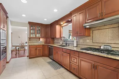 1251 N Scarlet Drive, Addison, IL 60101 - Photo 4