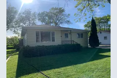 64 S Prairie Avenue, Mundelein, IL 60060 - Photo 1