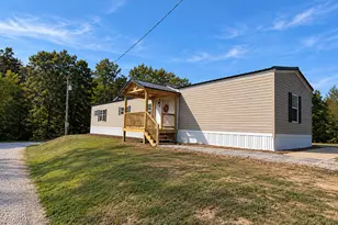 3432 Seed House Rd, Iuka, IL 62849 - Photo 2