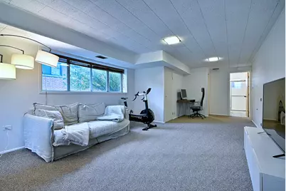 326 E Huntington Lane, Elmhurst, IL 60126 - Photo 20