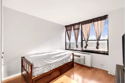 3925 Triumvera Drive #12E, Glenview, IL 60025 - Photo 8