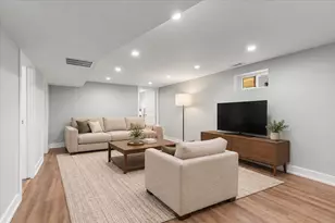 3232 N Oleander Ave, Chicago, IL 60634 - Photo 18