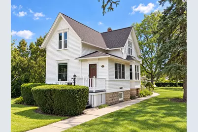 125 S Maple Street, Itasca, IL 60143 - Photo 1
