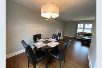 340 Sycamore Drive, Naperville, IL 60540 - Photo 6