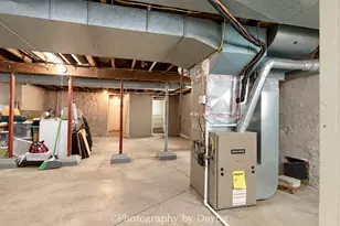 195 S Center Ave, Bradley, IL 60915 - Photo 30