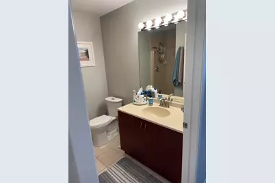 437 W Division Street #311, Chicago, IL 60610 - Photo 24