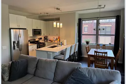 437 W Division Street #311, Chicago, IL 60610 - Photo 4
