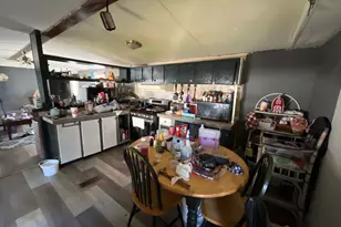 1004 Case St, Centralia, IL 62801 - Photo 16