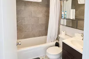 5358 N Cumberland Ave, Chicago, IL 60656 - Photo 8