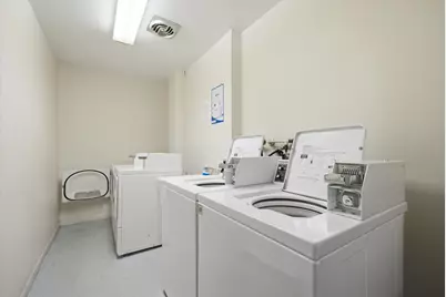 7830 W North Avenue #710, Elmwood Park, IL 60707 - Photo 16