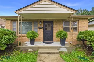 1411 Stratford Ave, Rockford, IL 61107 - Photo 4