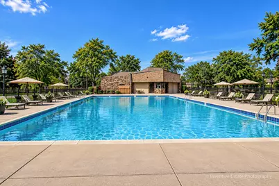 2212 Country Club Drive #4, Woodridge, IL 60517 - Photo 26