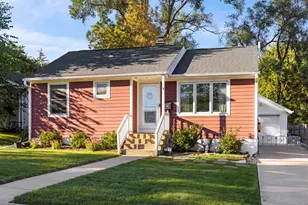 124 W Crystal Ave, Lombard, IL 60148 - Photo 2