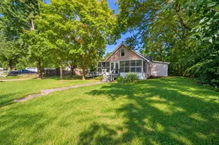 2006 Elm Ln, Ottawa, IL 61350 - Photo 2