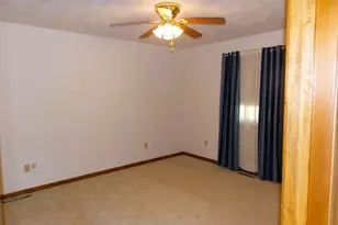 1747 State Route 161 Hwy, Centralia, IL 62801 - Photo 14