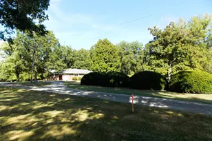 1747 State Route 161 Hwy, Centralia, IL 62801 - Photo 38
