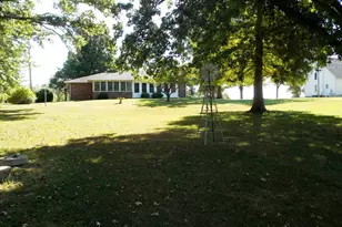 1747 State Route 161 Hwy, Centralia, IL 62801 - Photo 54
