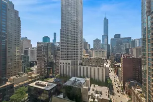 30 E Huron St, Chicago, IL 60611 - Photo 16