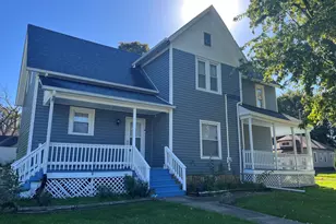 802 2nd Ave, Aurora, IL 60505 - Photo 1