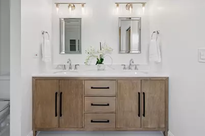 4412 W Bryn Mawr Avenue, Chicago, IL 60646 - Photo 24