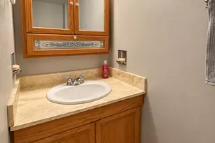 1321 S Finley Rd, Lombard, IL 60148 - Photo 14
