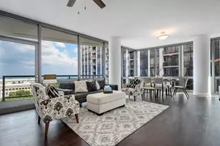 1235 S Prairie Ave, Chicago, IL 60605 - Photo 4