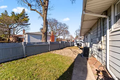 16426 Shirley Court, South Holland, IL 60473 - Photo 24