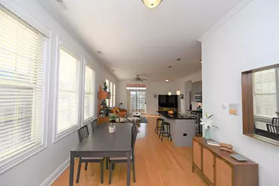 2108 N California Avenue #3R, Chicago, IL 60647 - Photo 4