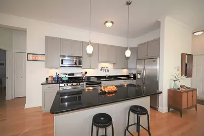 2108 N California Avenue #3R, Chicago, IL 60647 - Photo 6
