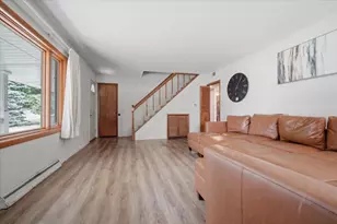 912 Parmon Rd, Bloomington, IL 61701 - Photo 10