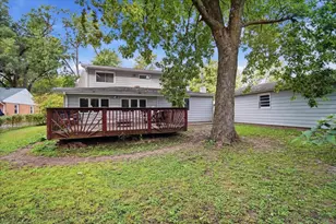 912 Parmon Rd, Bloomington, IL 61701 - Photo 34