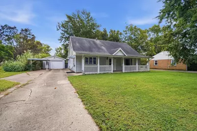 912 Parmon Road, Bloomington, IL 61701 - Photo 2