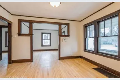 1102 S Cora Street, Des Plaines, IL 60016 - Photo 2