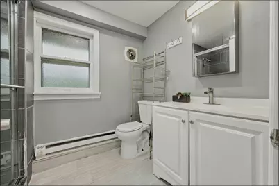 37 S Hickory Avenue, Fox Lake, IL 60020 - Photo 14