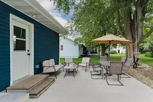 506 E Fifer St, Colfax, IL 61728 - Photo 28