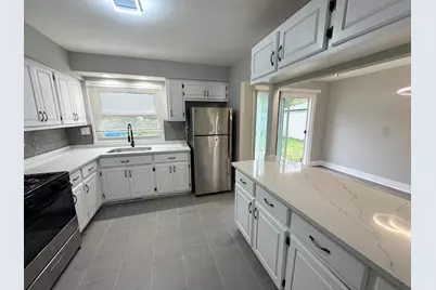 1855 Reichert Avenue, Sauk Village, IL 60411 - Photo 8