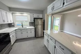1855 Reichert Ave, Sauk Village, IL 60411 - Photo 8