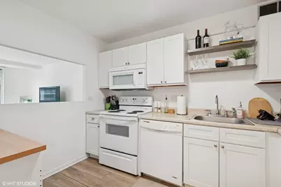 211 E Ohio Street #2211, Chicago, IL 60611 - Photo 8