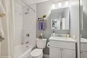 211 E Ohio St, Chicago, IL 60611 - Photo 12